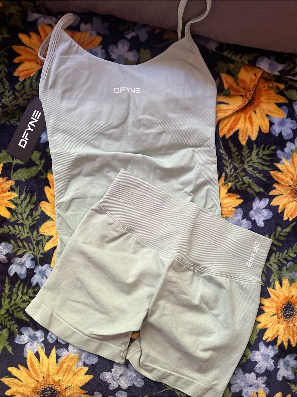 Women's Sage Green Seamless Active Shorts set